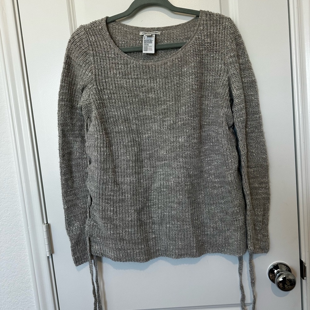 American Eagle Outfitters Heathered Gray Sweater
